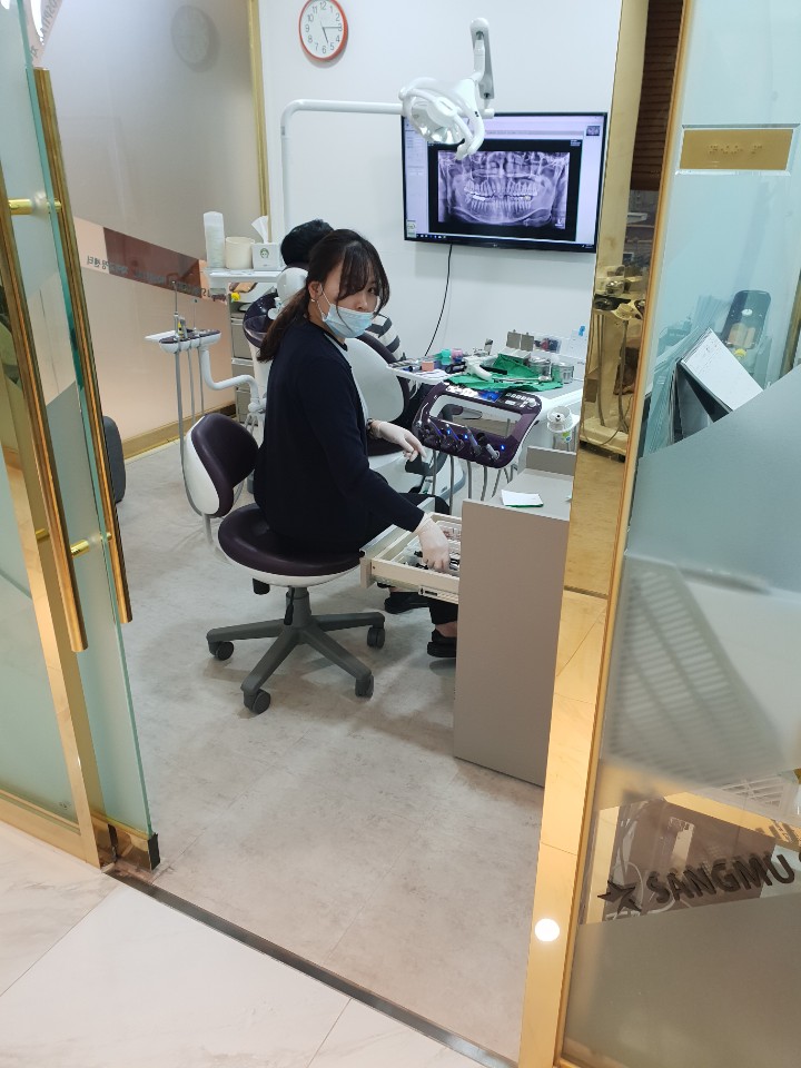 http://www.smstardental.com/bs/se2/imgup/1548224400KakaoTalk_20190111_173229240.jpg