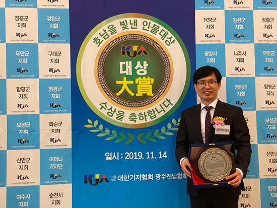 http://www.smstardental.com/bs/se2/imgup/1573715152KakaoTalk_20191114_160100265_01.jpg